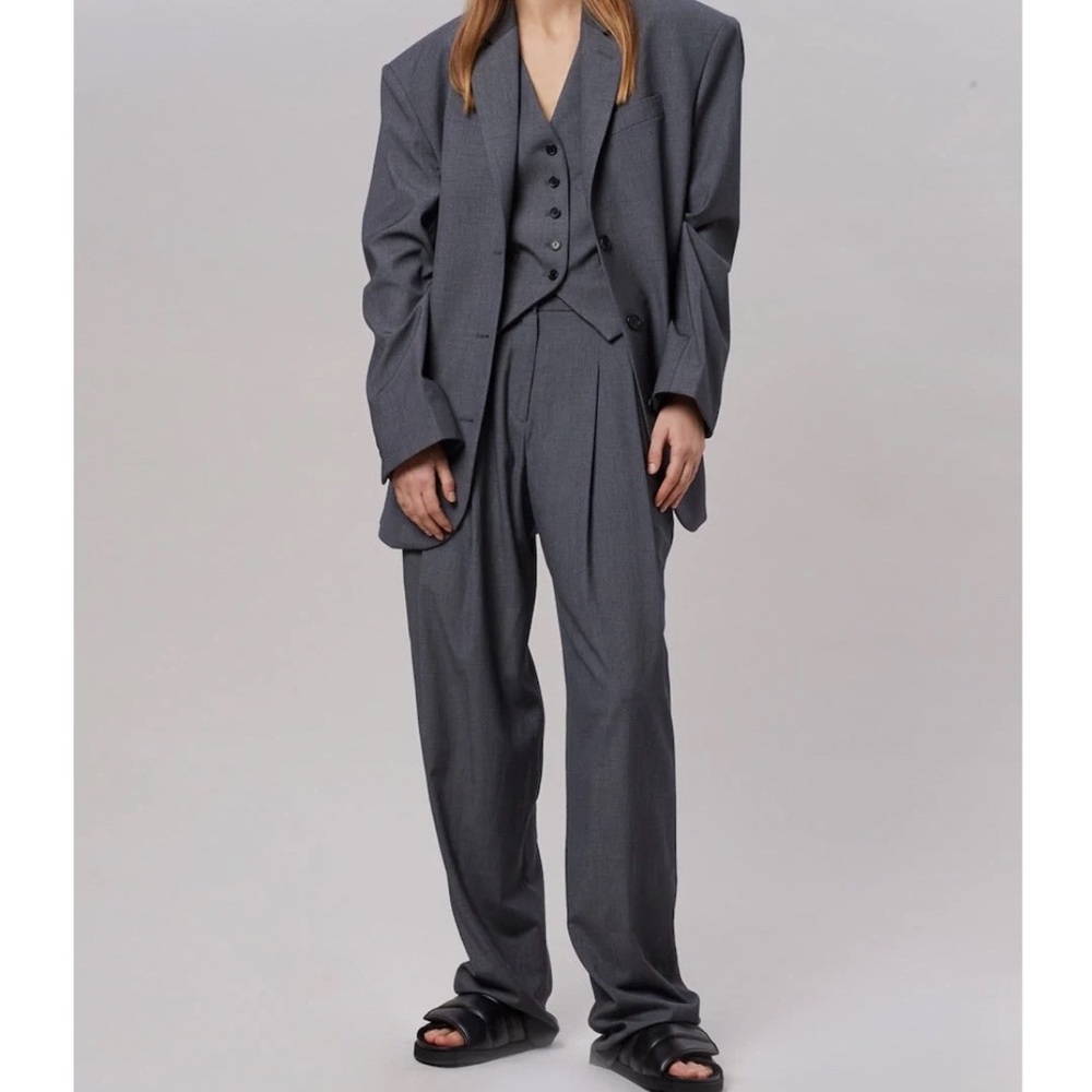 NWOT Frankie Shop Gelso pleated Trouser